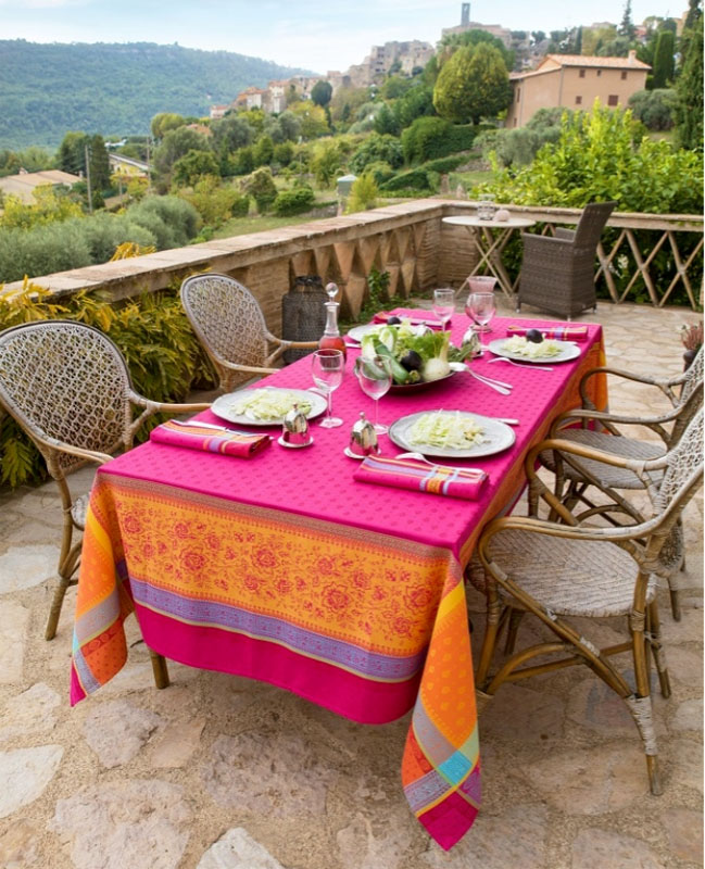Jacquard tablecloth Teflon (Marat d'Avignon Massilia. rose) - Click Image to Close
